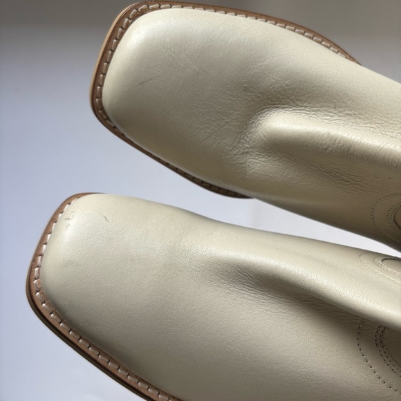 Anthropologie Seychelles Leather Turbulent Chunky Ankle Boot Cream Sz 8 - Picture 7 of 10